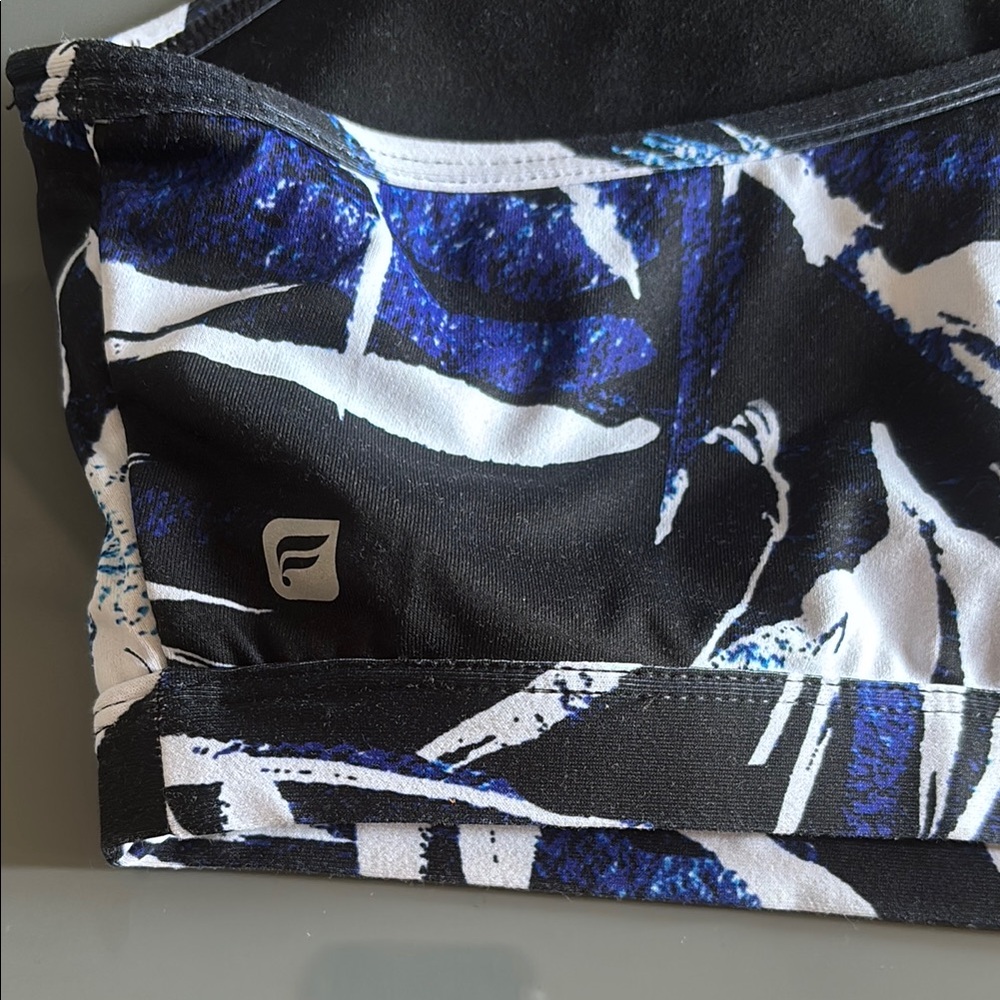 Fabletics Sports Bra - Picture 3 of 6